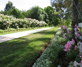 Barooga Botanical Gardens - Find Attractions